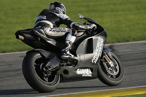 Gibernaus schwere Anpassungsphase: Hinderliche Elektronik