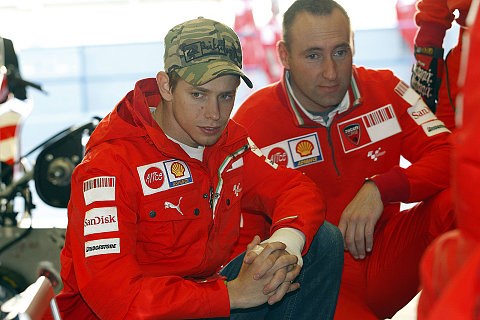 Stoner klagt weiter über das Handgelenk: Nicht mehr auf Doktoren hören