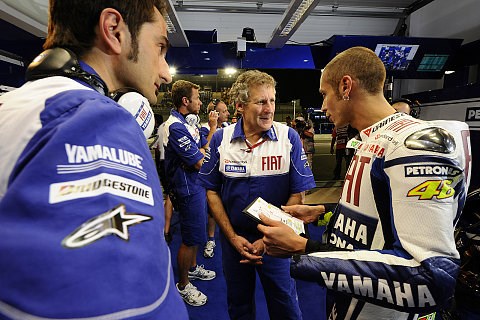 Rossi will am Tage fahren: Zukünftige Nachtrennen überdenken