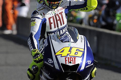 Rossi dominiert MotoGP-Training: Kein Kraut gegen Rossi gewachsen