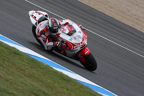 Kein einfacher Start für Canepa und Kallio: Rundenzeiten sind Nebensache