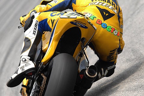 Sepang, Sonntag, MotoGP: Italiener-Duell geht an Rossi