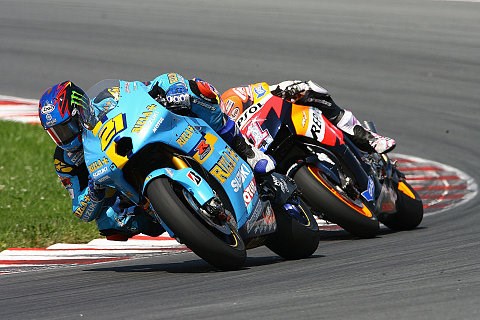 Suzuki vor Laguna Seca: Ganz oben auf die Box