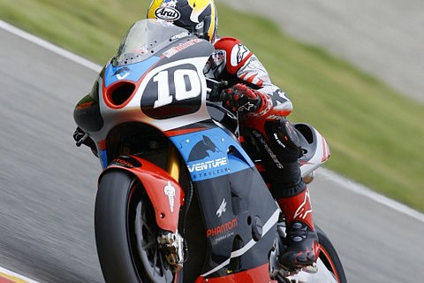 1. Training MotoGP: Roberts Jr. schwamm zur Bestzeit