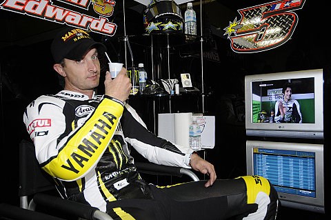 Edwards spricht mit Superbike-Teams: Gerüchte um 2010