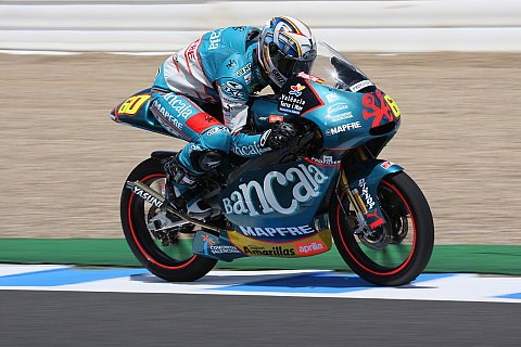 Training - Simon führt Aspar-Flotte an: Sturz von Bradl