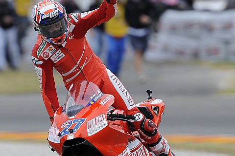 Stoner holt historischen Sieg für Ducati: Lichtblicke für Nicky Hayden