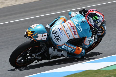 TT 2009 - Bradley Smith neben Valentino Rossi: Smith überreicht Pokale