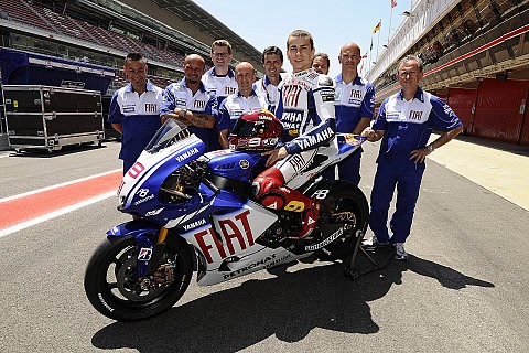 Lorenzo mit Speziallackierung in Barcelona: Zu Ehren des FC Barcelona