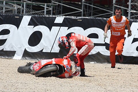 Stoner ortet noch viel Potential: Sturzmaschine wird noch Zeit bringen