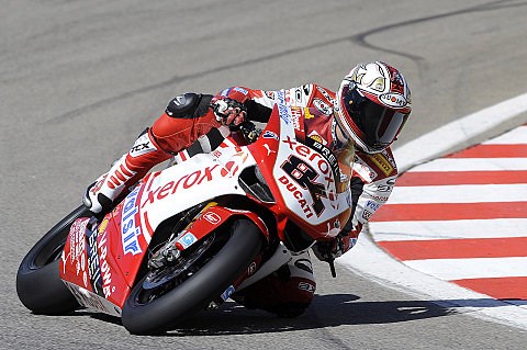 Fabrizio holt Freitags-Pole vor Spies: 19 in einer Sekunde