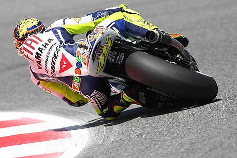 Rossi holt Pole in Assen: Etappensieg im WM-Dreikampf