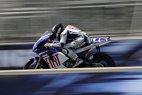 Lorenzo im 2. Training voran: Stoner und Rossi knapp dahinter