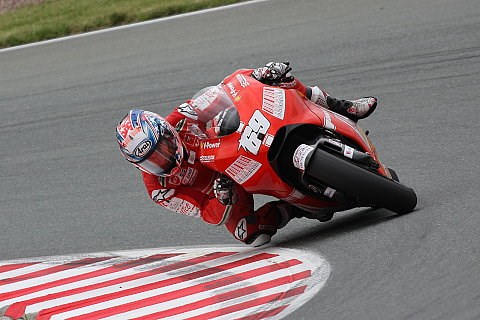 Suppo glaubt weiter an Titel für Stoner : Unglücklicher Nicky Hayden