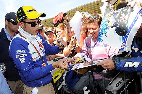 Rossi über Ezpeletas neueste Motoren-Idee: Nicht der Hubraum, der Preis ist das Problem