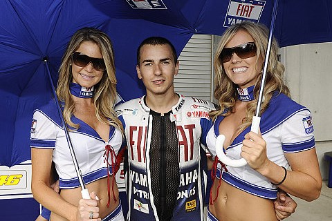 Backflip - Der satirische Rückblick: Über Gibernau-Moskitos und Geld