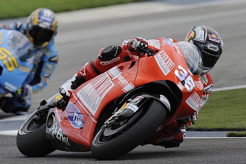 Setuparbeiten bei Ducati: An den Einstellungen gespielt