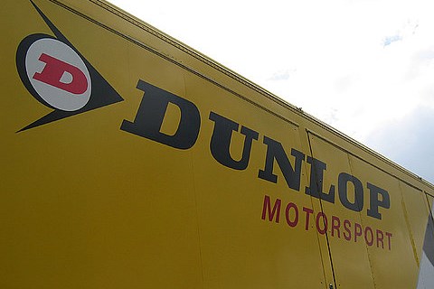 Dunlop entwickelt fleißig: Schwarzes Moto2-Gold