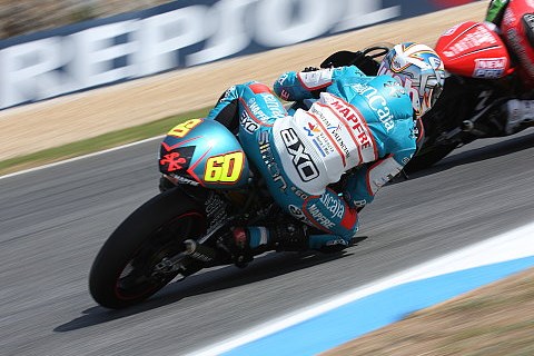 Simon im Warm-up klar voraus: Bereit für die WM-Entscheidung