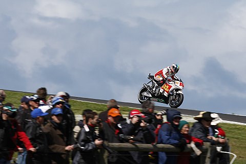 De Angelis mit Warm-up-Bestzeit Down Under: Lorenzo kommt Rossi näher