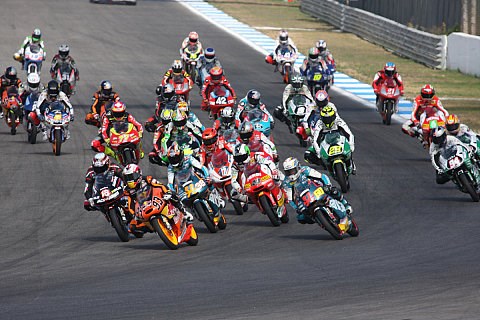 Provisorische Einschreibeliste 125cc: 15 Teams und 28 Fahrer akzeptiert