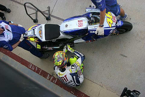 Rossi: Motorenregeln haben Yamaha geschadet: Honda und Ducati nicht so sehr betroffen