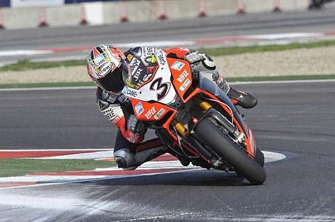 Biaggi beendet Test als Schnellster: Die Aprilia rennt