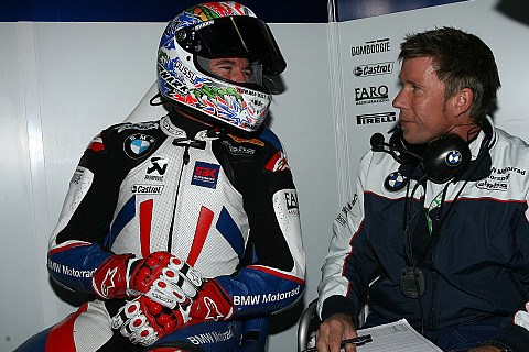 Corser erwartet viel stärkere BMW: Der Testfahrer war schon sehr glücklich