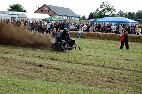 Zwei Räder sind eines zu viel: Alten Motor zur Hand?
