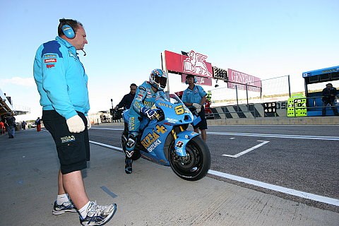 Capirossi: Regeln behindern Suzuki: Wie soll man versiegelte Motoren entwickeln?