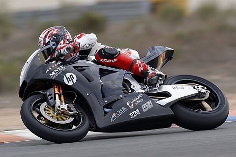 Barcelona-Test zunächst etwas nass: Rolfo mit inoffiziell schnellster Runde