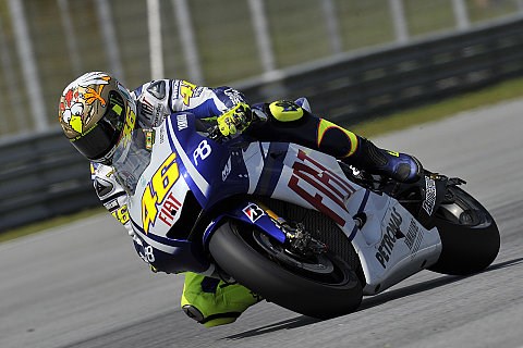 Rossi schnellster, Stoner kommt näher: Dovizioso und Capirossi überraschen