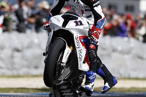 Corser rettet BMW-Auftakt: Erhobenen Hauptes nach Europa