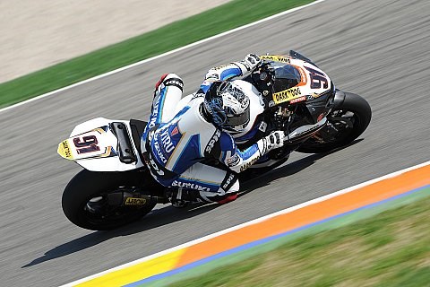 Haslam gewinnt ersten Lauf: Corser auf BMW auf vier