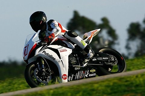 STK 1000 - QP1: Berger holt Freitagspole: Badovini trotz Sturz wieder Zweiter