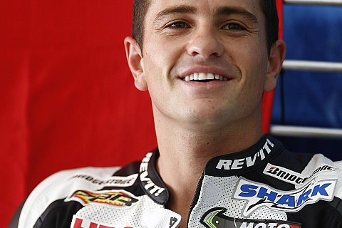 Spies, Simoncelli & de Puniet im Kinderkranken: Autogramme und Fotos für die Kleinen