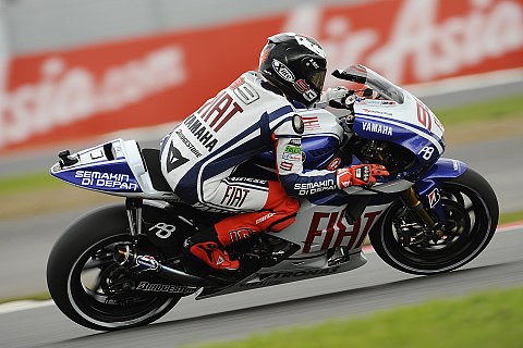 Lorenzo siegt in Silverstone souverän: Spies holt ersten Podestplatz