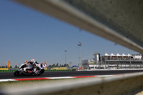 Corser siegt in der Superpole von Misano: Erste Poleposition für BMW