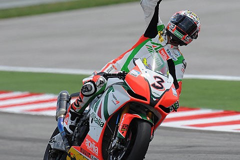 Biaggi mit 4. Doppelsieg der Saison: Unantastbar