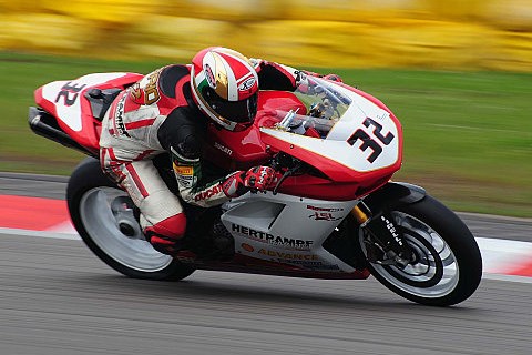 SBK: Giuseppetti mit Doppelsieg in Schleiz: Muggeridge behauptet Meisterschafts-Führung