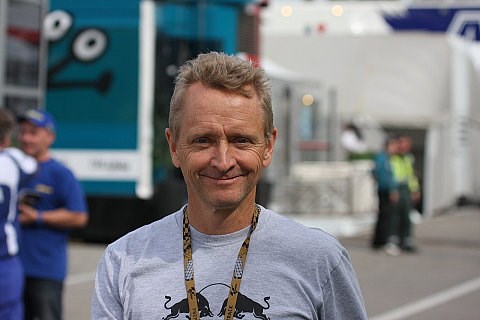 Schwantz Teamchef bei Honda: Der Flügel auf der Brust verwirrt