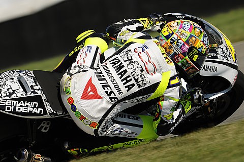 Lorenzo oben, Rossi unten: Rossi-Sturz zum Dritten