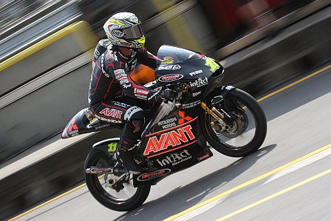 Cortese hinter Terol auf zwei: Marquez stürzt