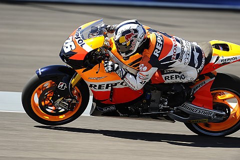 Pedrosa siegt vor Spies: Hitzeschlacht sieht Pedrosa vorn