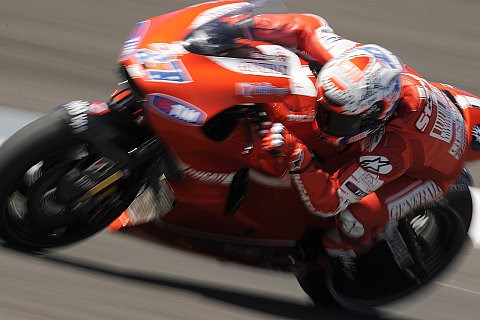 Stoner wird in Misano die Front beobachten: Hayden war seit 2007 nicht mehr im Ziel