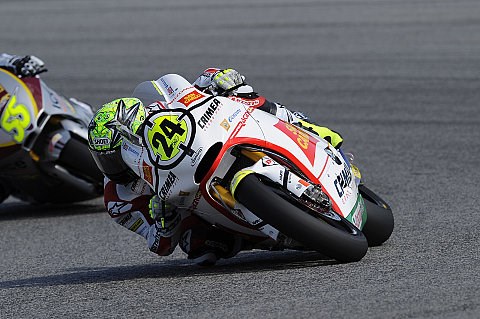 Sieg für Elias in Misano: Tomizawa, Redding und De Angelis stürzen schwer