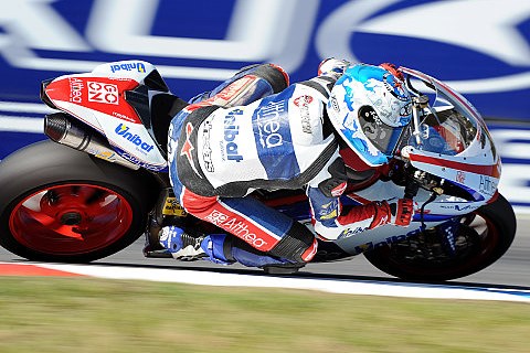 Checa am Freitag vorn: Haslam auf drei, Biaggi nur auf 14