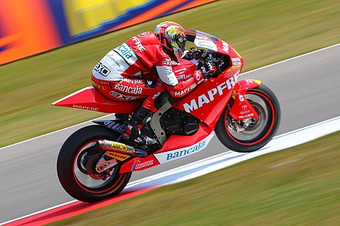 Simon holte Pole: Lüthi auf drei in Reihe eins