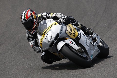 Aoyama erkämpft sich Platz 7: Lackaustausch mit Simoncelli