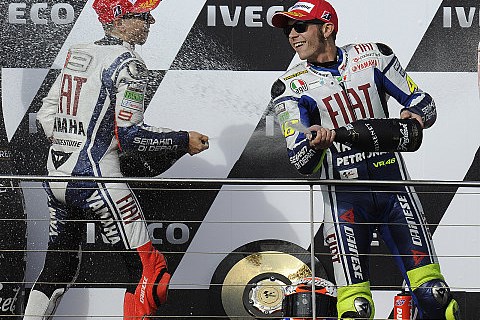 Yamaha kann in Estoril Triple Crown holen: Lorenzo und Rossi bestens motiviert